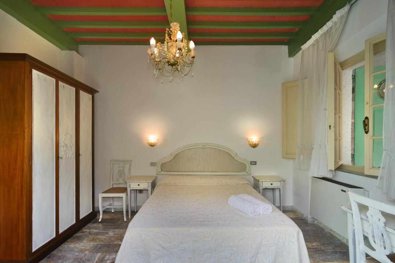 Hotel Poseidon Марина-ді-П'єтразанта Екстер'єр фото